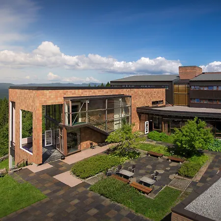 Ξενοδοχείο Soria Moria 4*